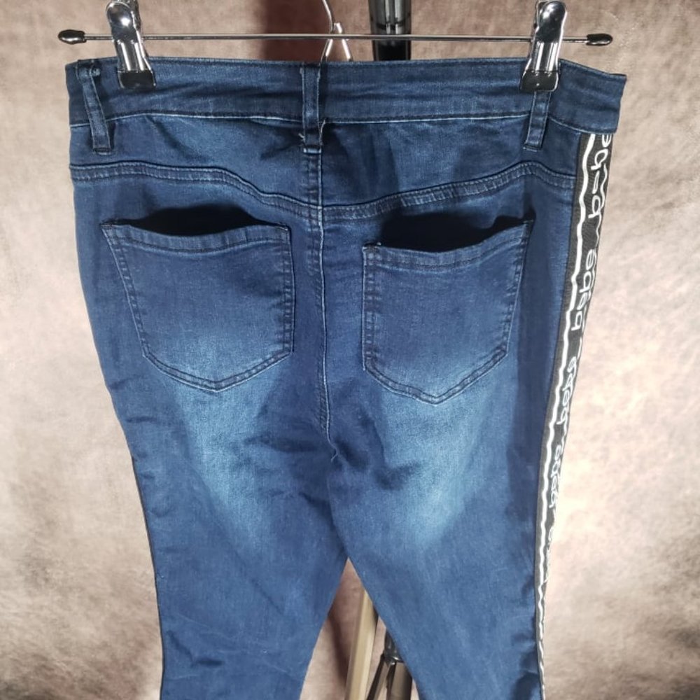 Bebe Jeans - Picture 6 of 9